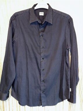 LN Men’s Armani Collezioni {Large} Blue Gray Stripe Button Shirt - Logo Buttons